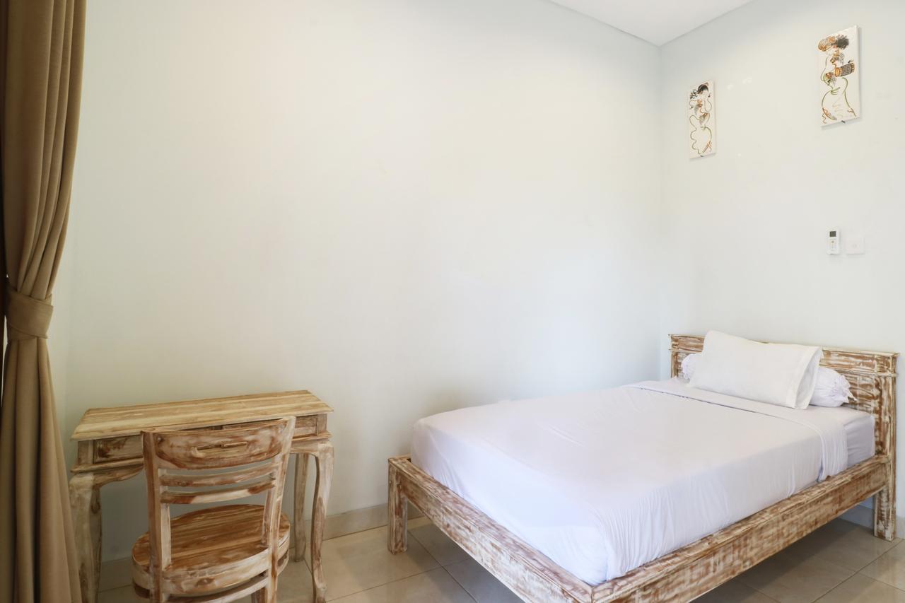 Aghasvina Guest House Canggu Extérieur photo