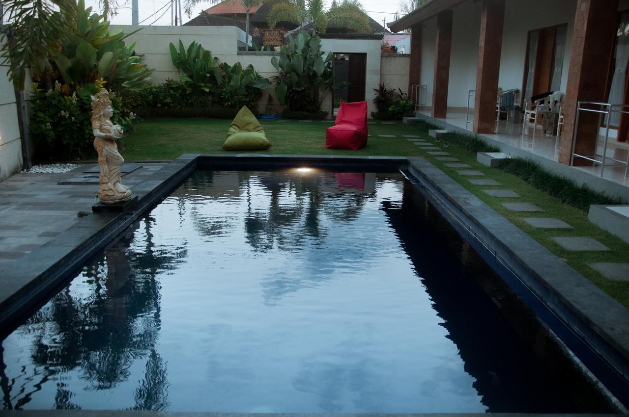 Aghasvina Guest House Canggu Extérieur photo