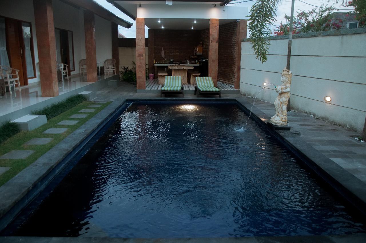 Aghasvina Guest House Canggu Extérieur photo
