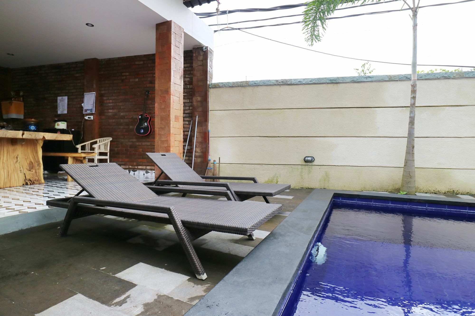 Aghasvina Guest House Canggu Extérieur photo